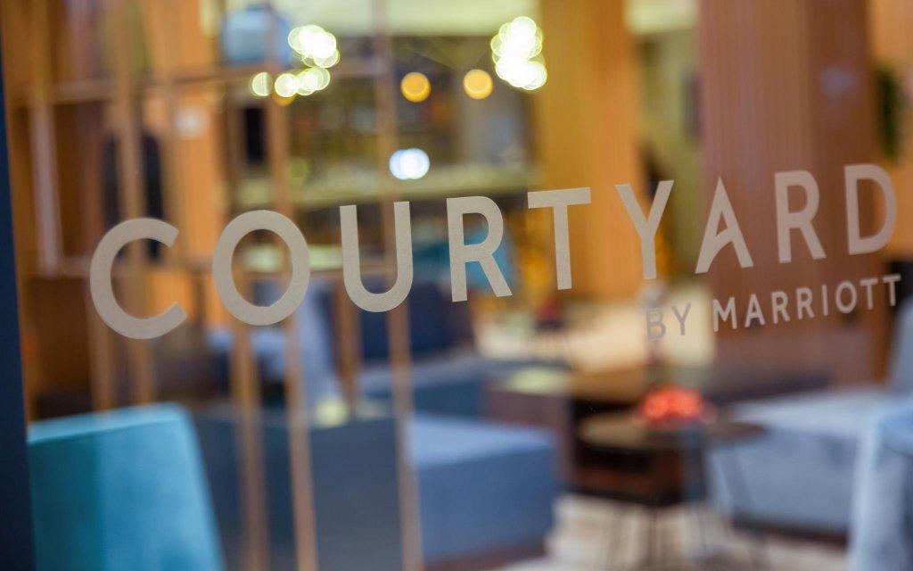 Courtyard By Marriott Tashkent Hotel Buitenkant foto